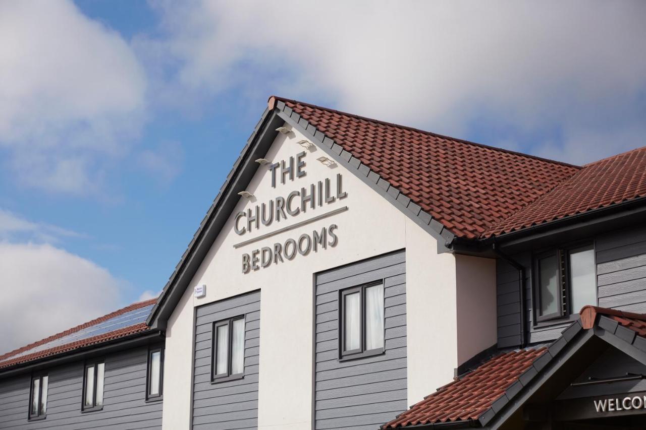 The Churchill By Greene King Inns 伍顿巴西特 外观 照片